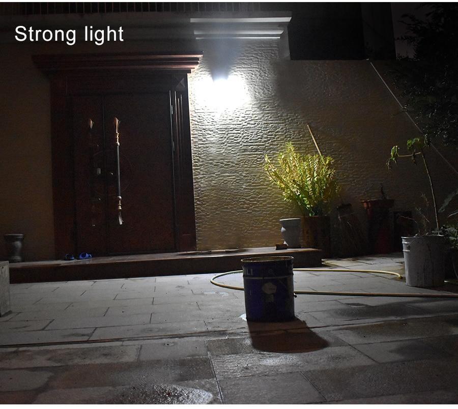 55 LED USB Solar Light 800 Lumens